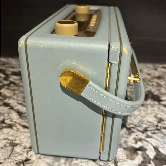 Roberts R300 Radio - Picture 4 of 8